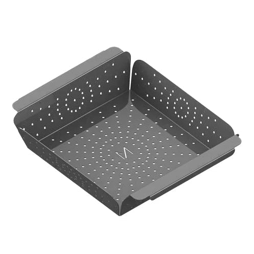 Metartal Nino Handcrafted Shallow Sizzle Tray in Chrome