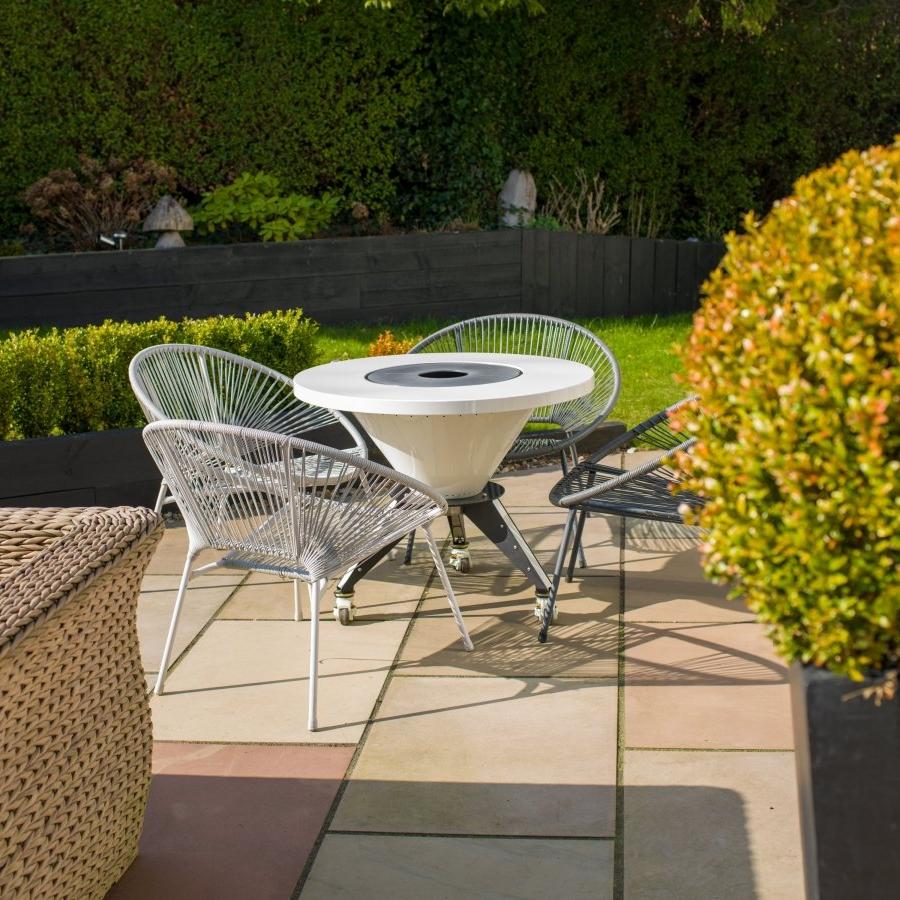 Metartal O Grill Fire Table in Short Leg