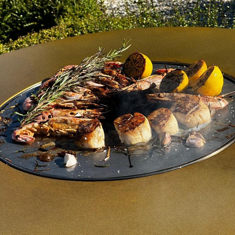 Metartal O Grill Fire Table in Short Leg