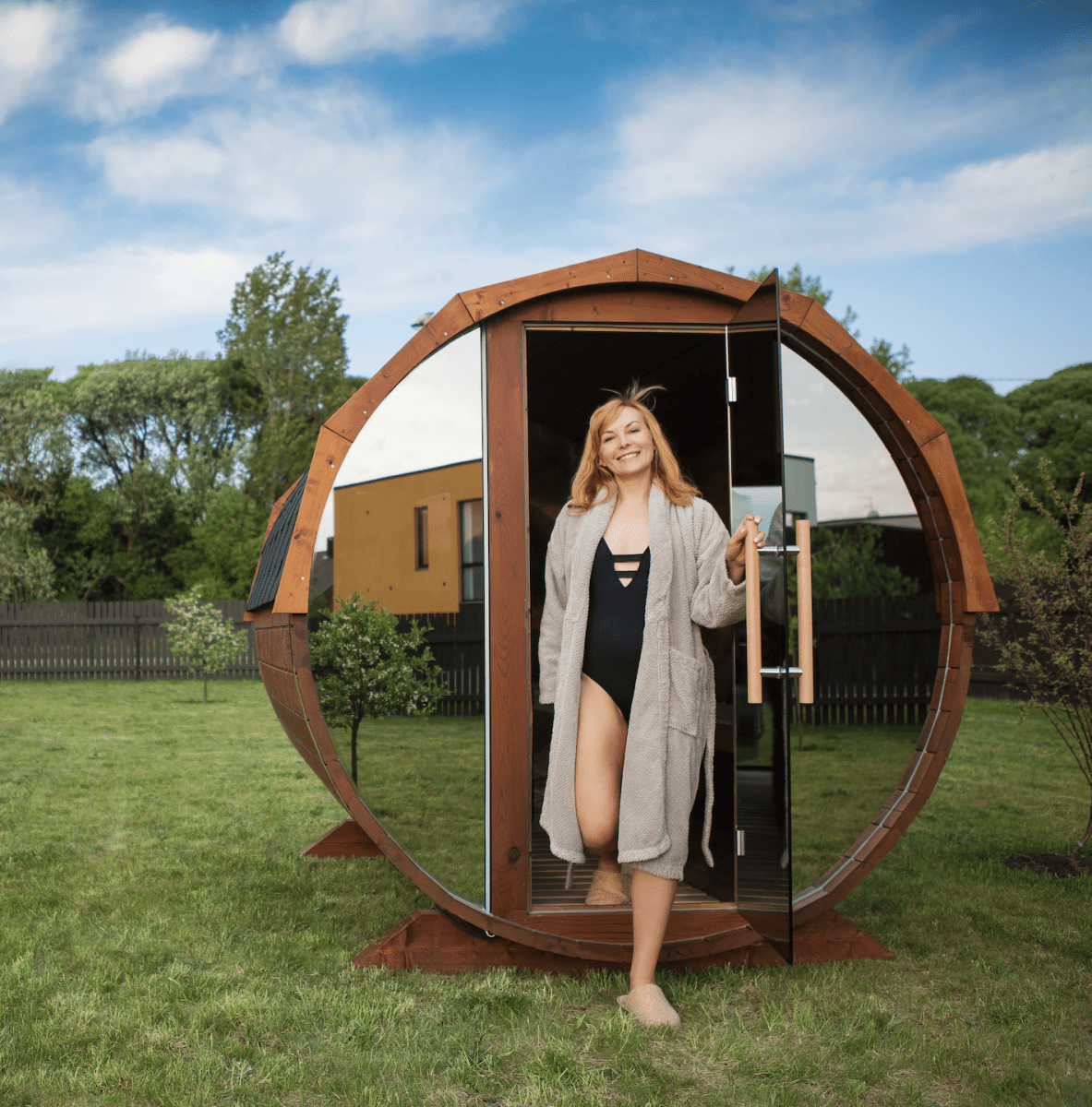 Moviestar Outdoor Barrel Sauna in