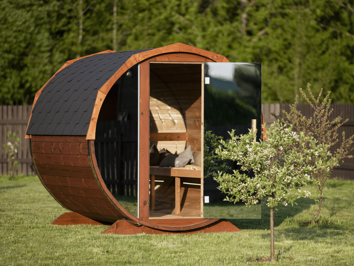 Moviestar Outdoor Barrel Sauna in