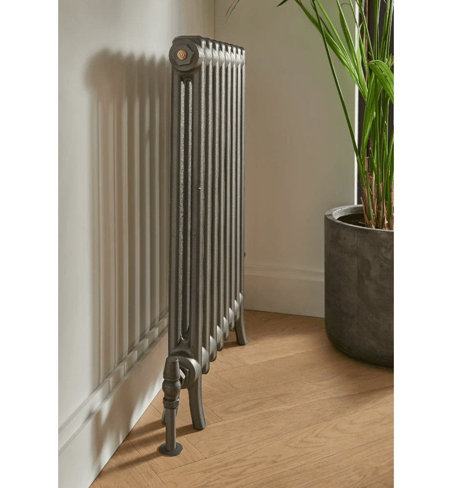 Paladin Elizabethan Traditional Cast Iron Radiator in 500H x 330W