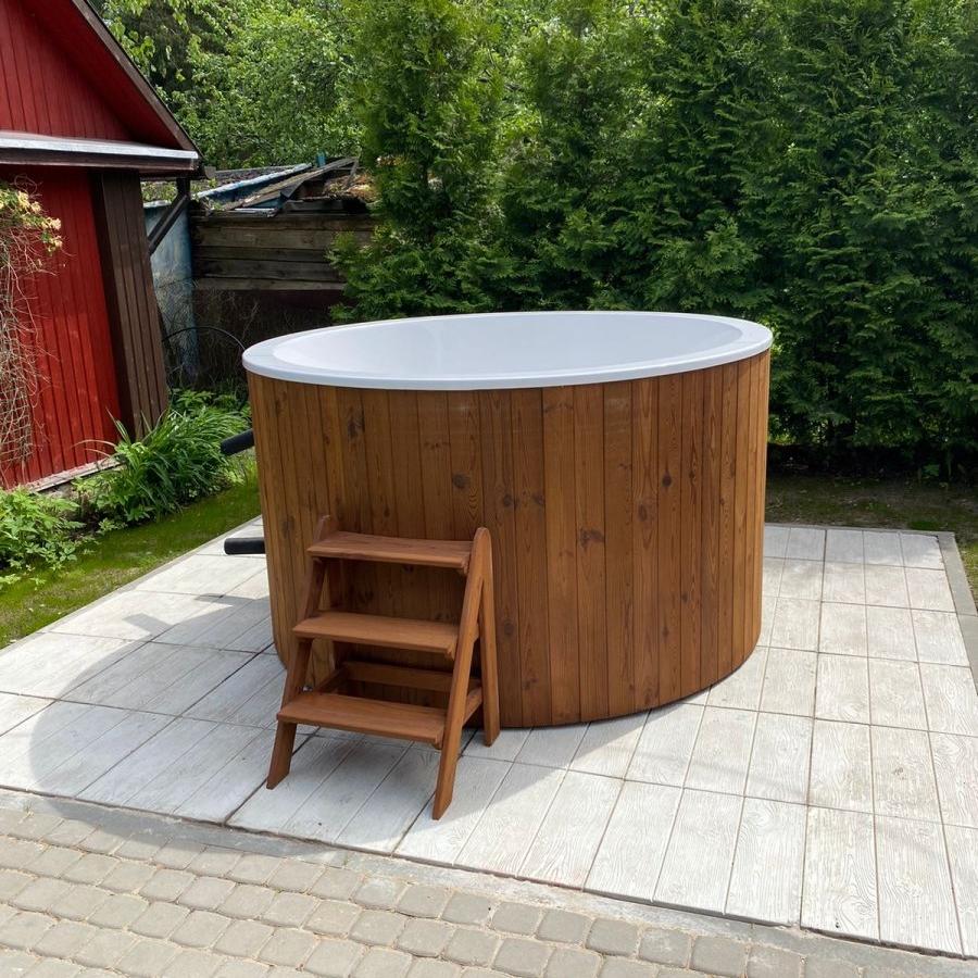 Polar Spa Comfort 195 Wood Fired Hot Tub & Cold Plunge (4 - 6 People) in Thermo Pine Light