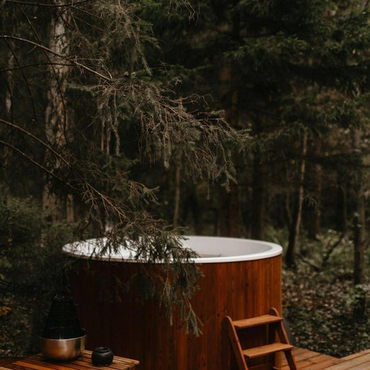 Polar Spa Comfort Family Size Wood Fired Hot Tub & Cold Plunge in Thermo Pine Dark