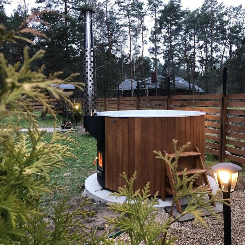 Polar Spa Elite 180 Wood Fired Hot Tub &Cold Plunge (2 - 4 People) in Thermo Pine Dark