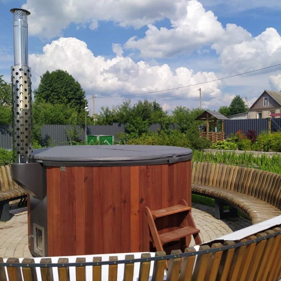 Polar Spa Elite 220 Wood Fired Hot Tub & Cold Plunge (6 - 8 People) in Thermo Pine Dark