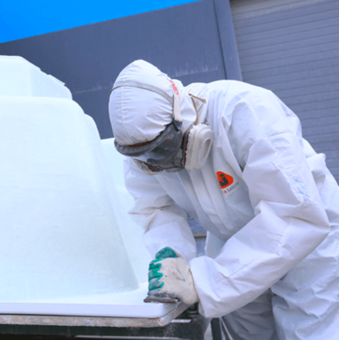 Polar Spa Insulation of the Composite Bowl in