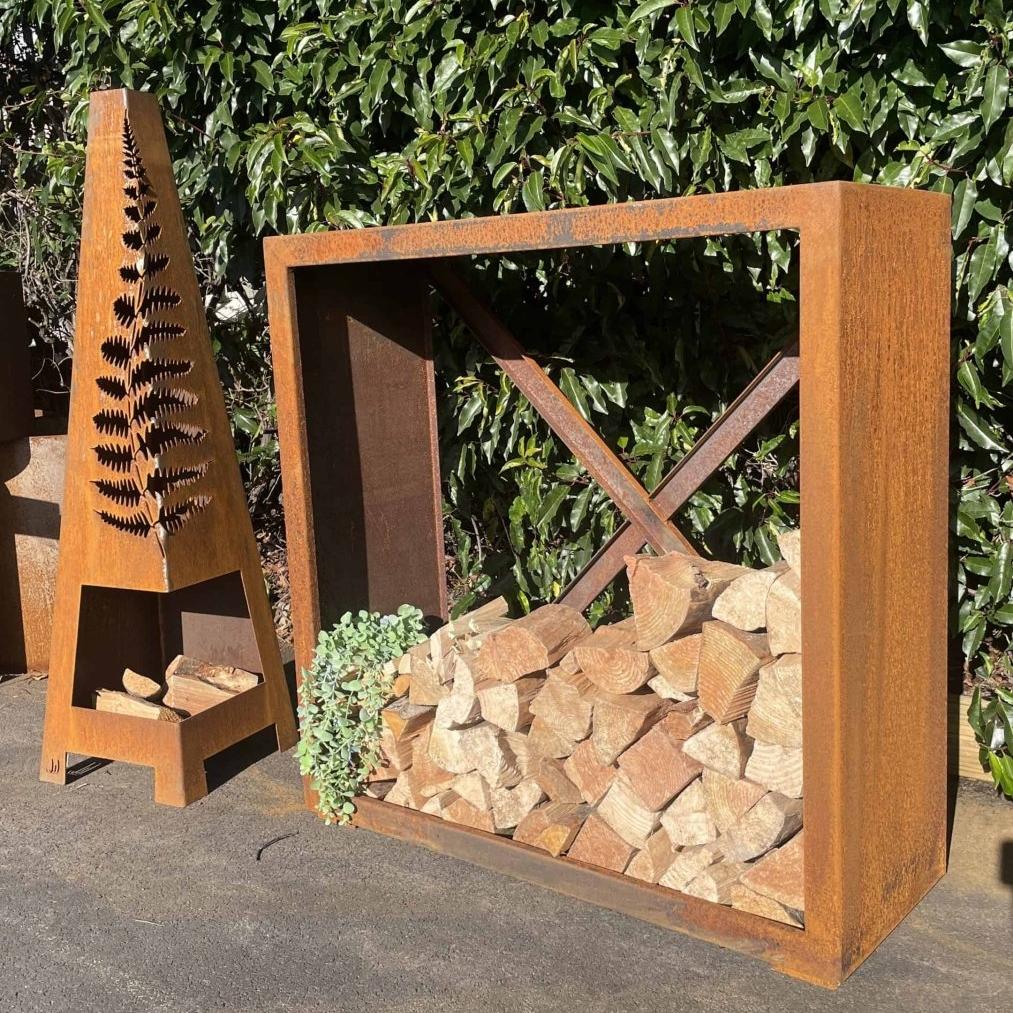 Premium Corten Steel Square Log Store in L1000 x W1000 x H400