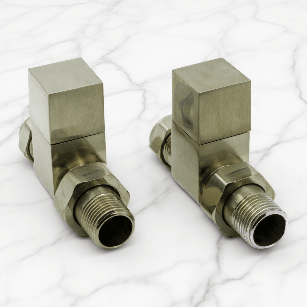Reina Loge Straight Valves in Brushed