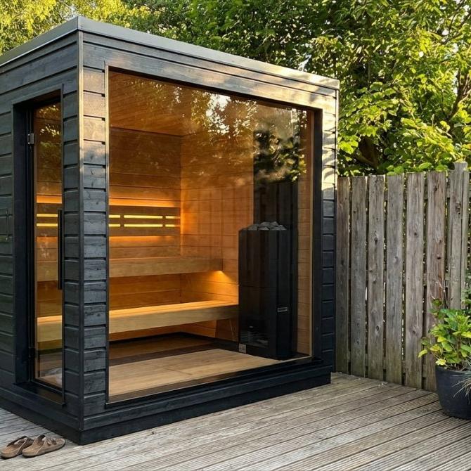 Saunum Classic Ready Made Nordic Outdoor Sauna (4 Seater) in