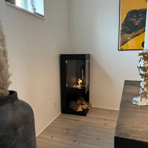 ScandiFlames Alaska Corner Freestanding Bioethanol Fireplace in 95.3H x 57.7W x 39.2D cm